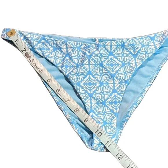 O’Neill Women’s Sydney Tile Rockley Bikini Bottom, Size Medium - Picture 8 of 8
